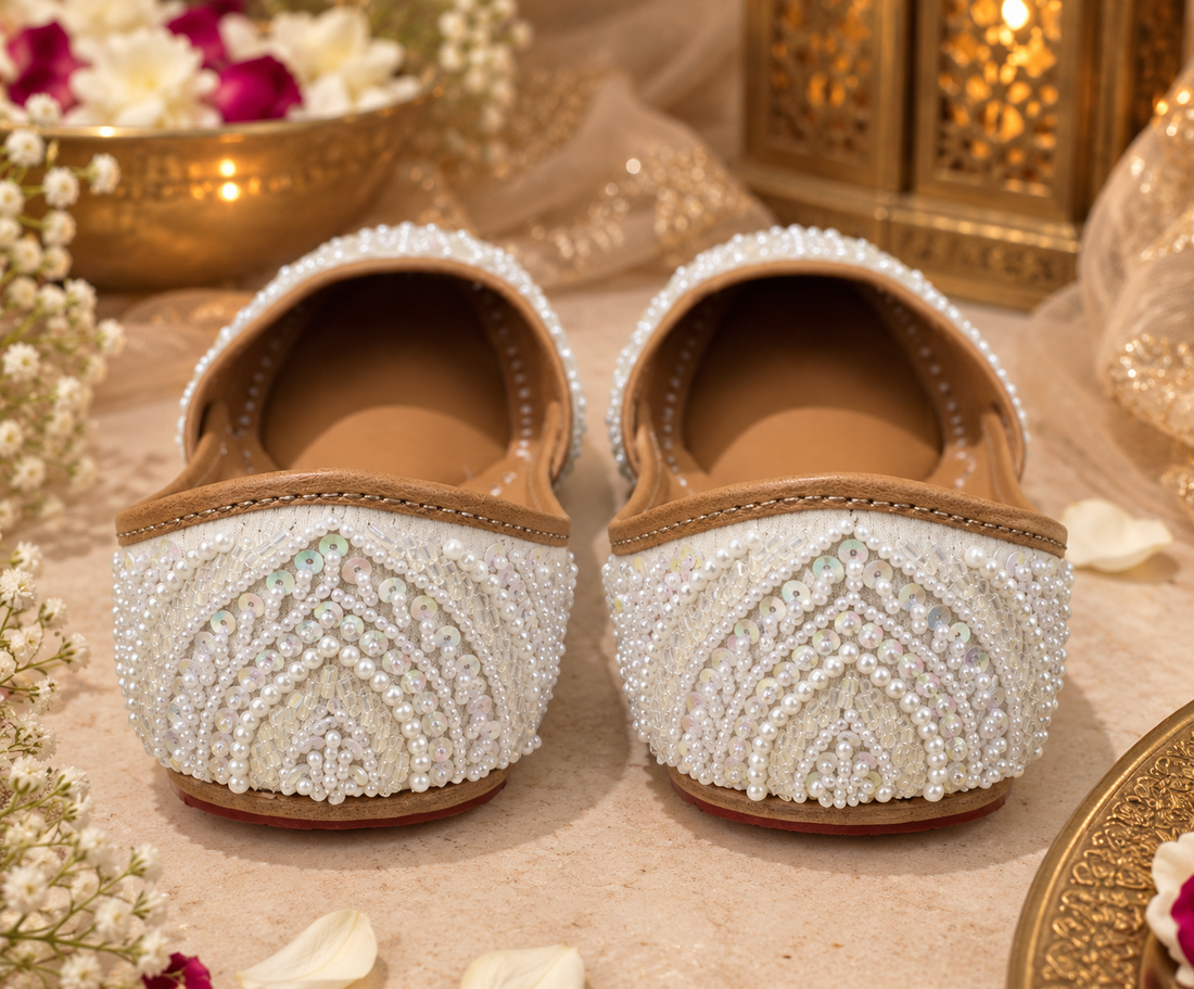White Pearl Jutti