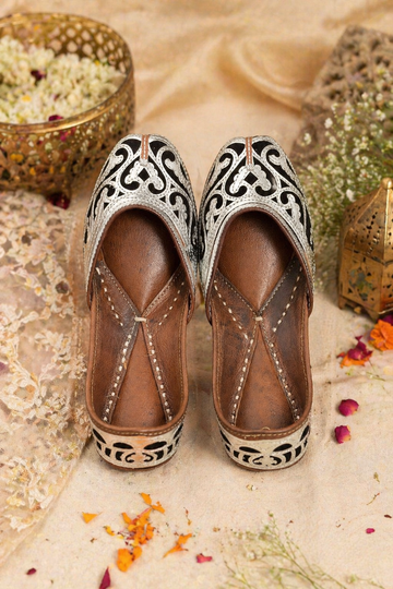 Naqashi ~ Artistry Woven Into Every Step